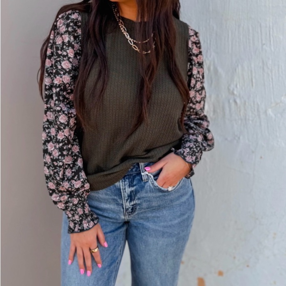Staccato Olive Knit Blouse with Floral Sleeves